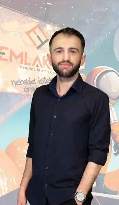 Aziz Nail Hazan