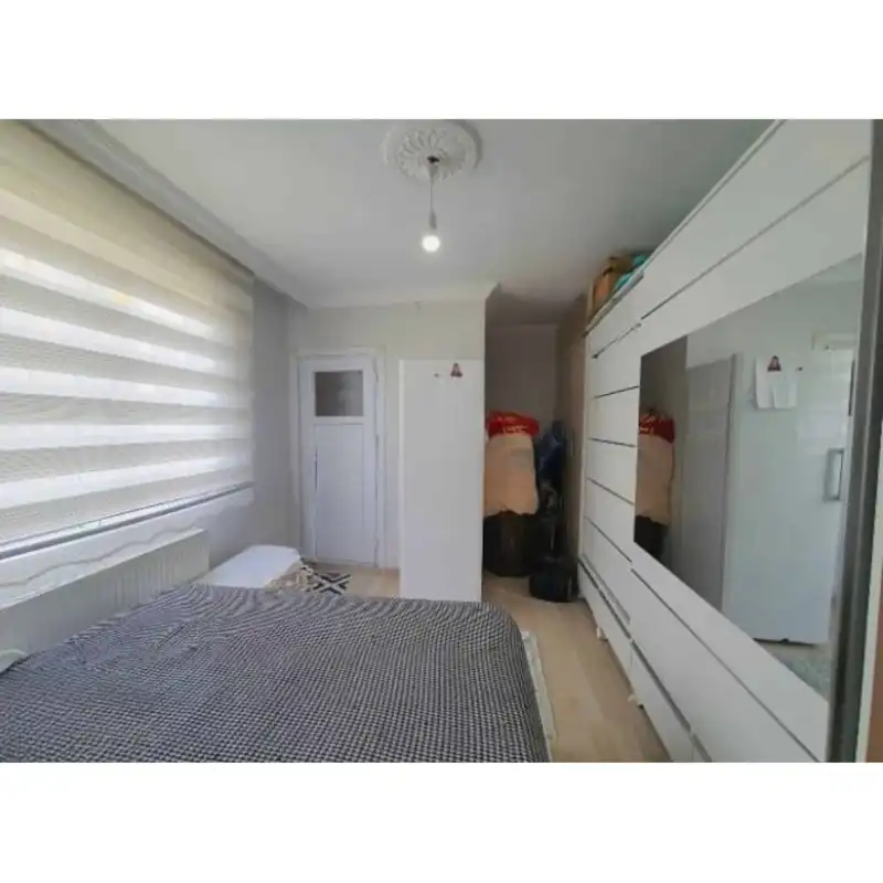 EMLAKYAPTAN METROYA 500 METRE 3+1 EBEVEYN BANYOLU ARAKAT DAİRE