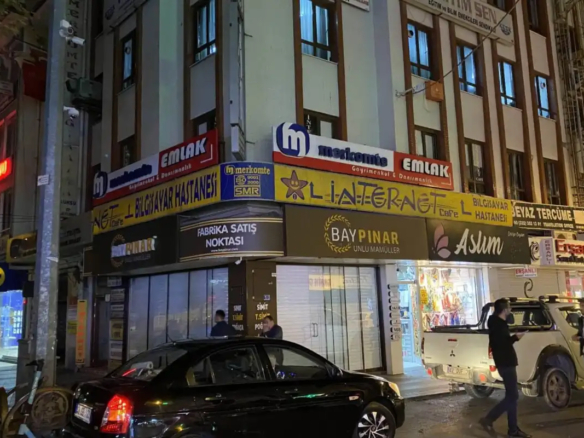 EMLAKYAPTAN ALLADDİN KARŞISI ÇİFT CEPHELİ (OFİS-BÜRO) İŞYERİ