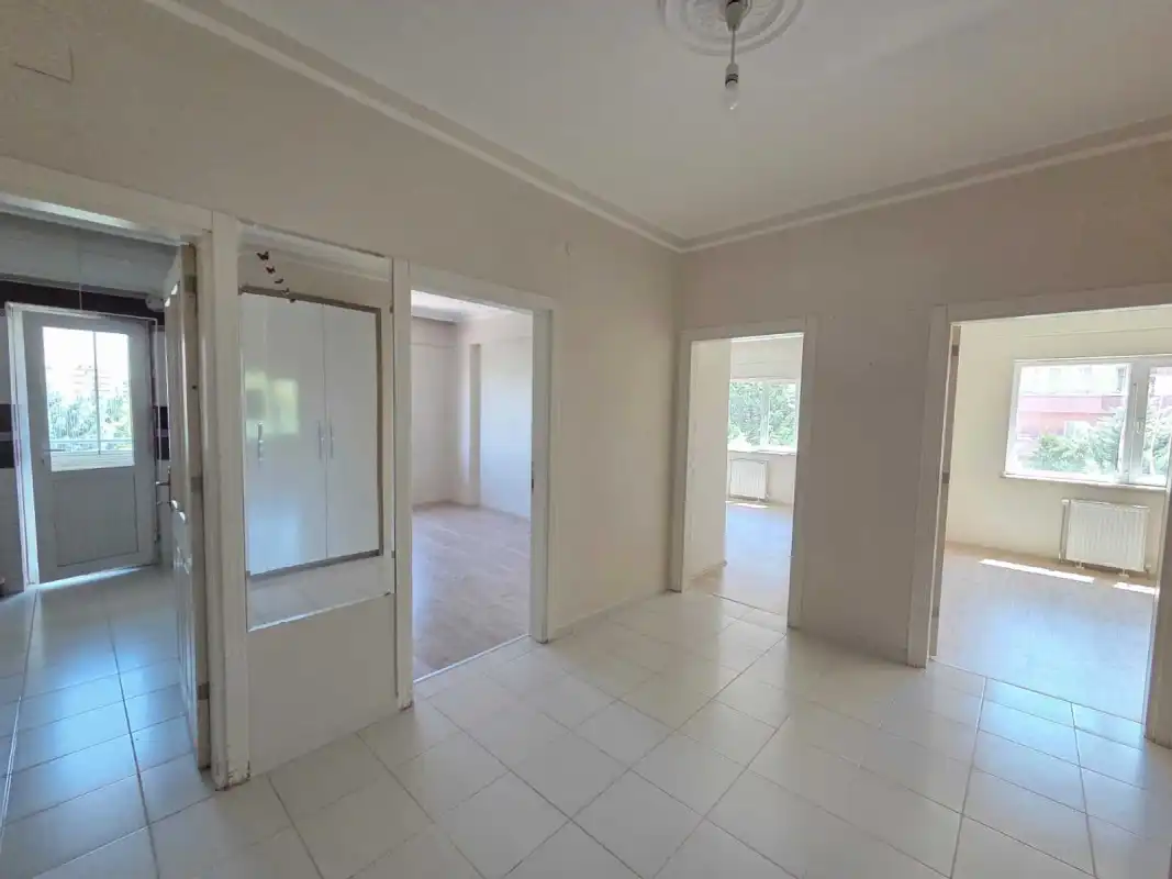 EMLAKYAPTAN İL JANDARMA CİVARI 3+1 SATILIK DAİRE