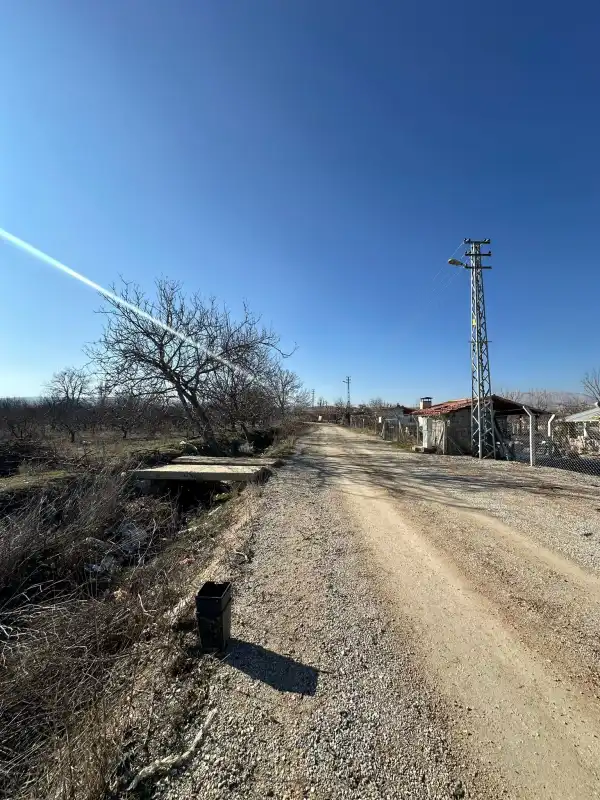 EMLAKYAP’TAN KONYA MERAM GÖDENE SATILIK 2500m2 YATIRIMLIK TARLA