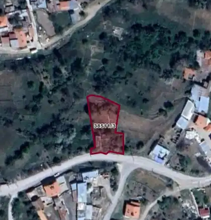 EMLAKYAP TAN KONYA GÖDENE’DE KÖY İÇİ 774m2 SATILIK BAĞ EVİ TARLA