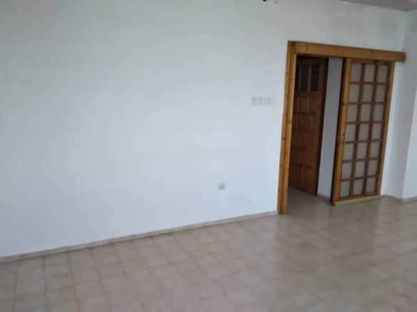 EMLAKYAP TAN BALIKESİR AKÇAYDA DENİZE 30 M EŞSİZ MESAFEDE DAİRE
