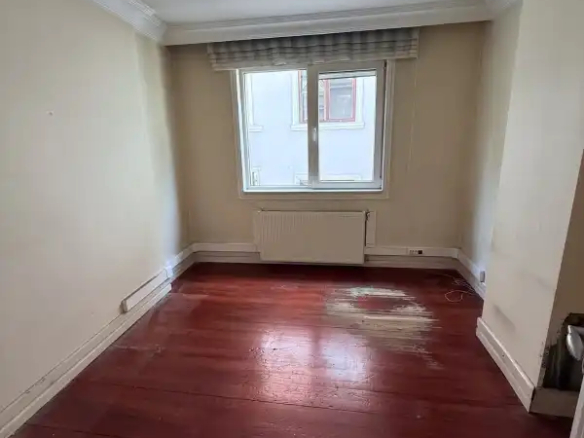 EMLAKYAP TAN KOŞUYOLU’NDA KİRALIK 500 M² OTOPARKLI OFİS BÜRO