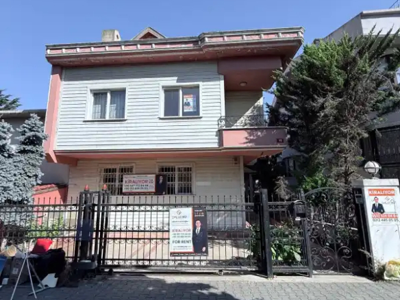 EMLAKYAP TAN KOŞUYOLU’NDA KİRALIK 500 M² OTOPARKLI OFİS BÜRO